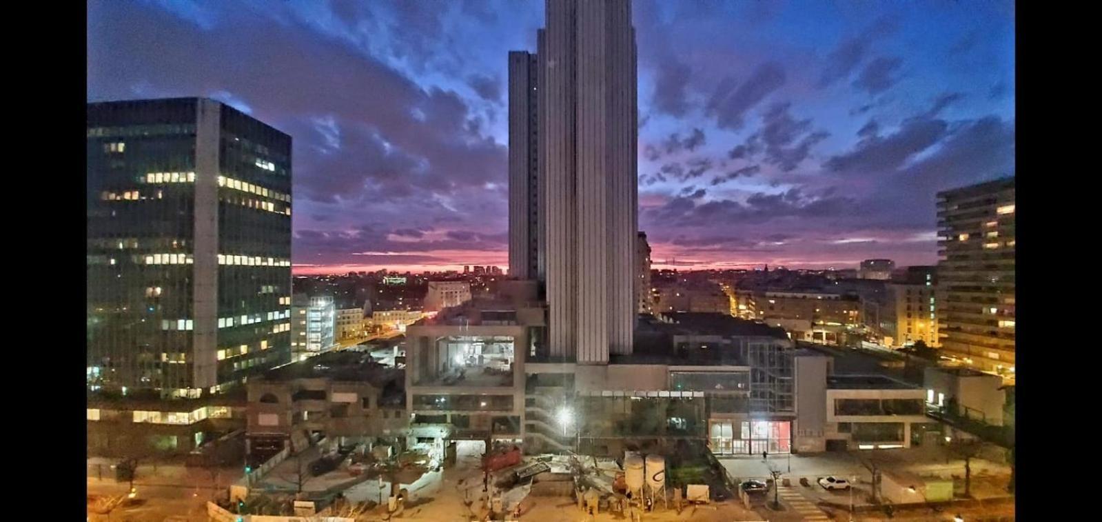 2 Private Bedrooms, Montparnasse Station Párizs Kültér fotó